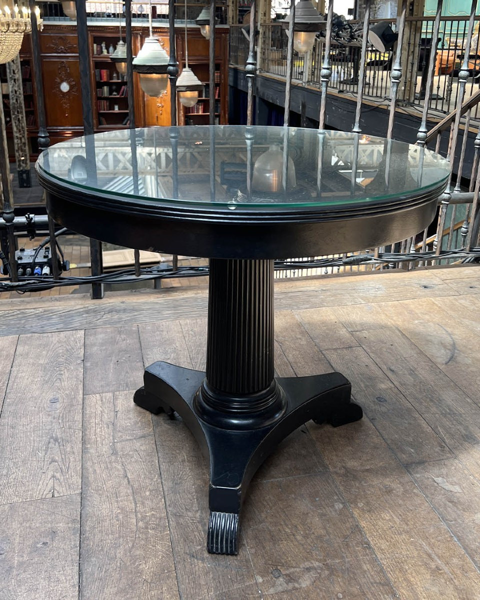 Paire De Tables Bistrot En Bois Laqué Noir