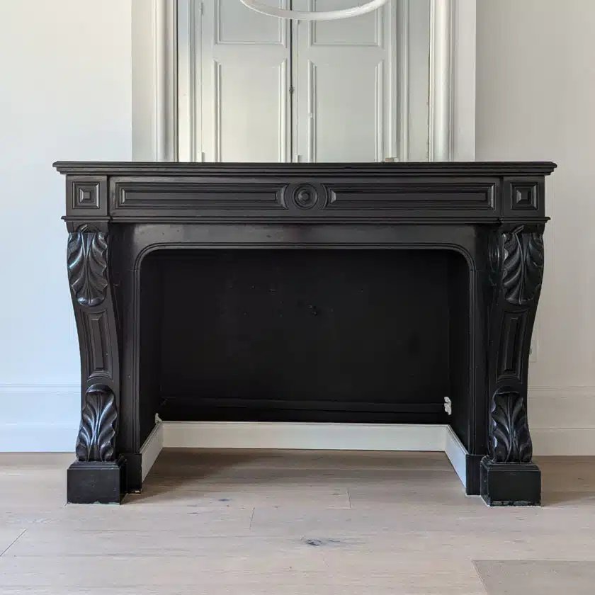 Fine Black Belgian Marble Fireplace From The 1840s-photo-2