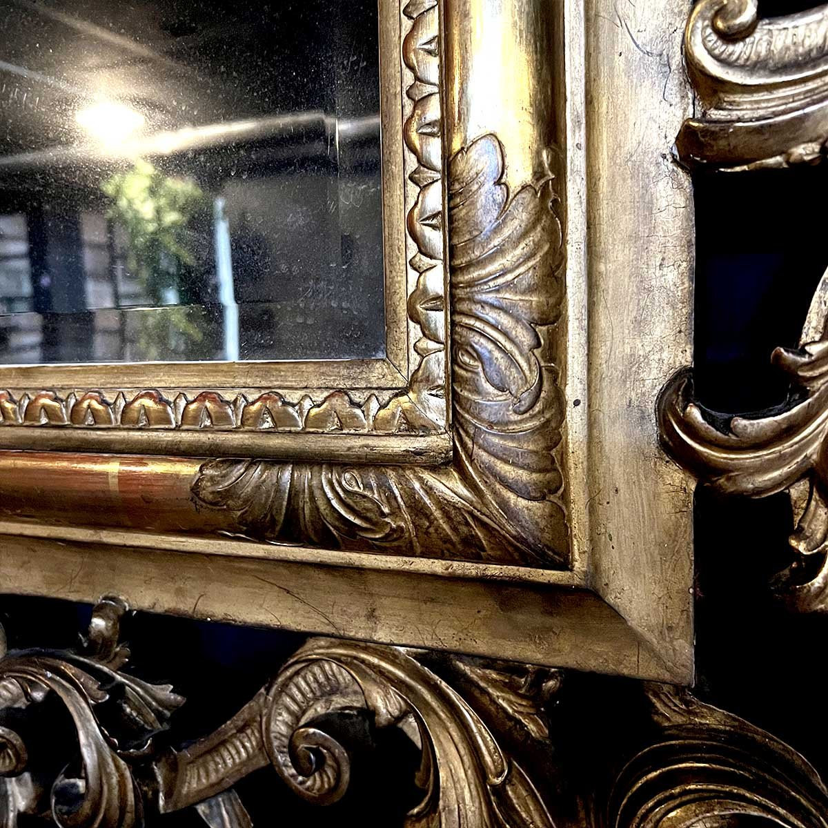 Miroir en bois et stuc doré de style rocaille Louis XV-photo-2