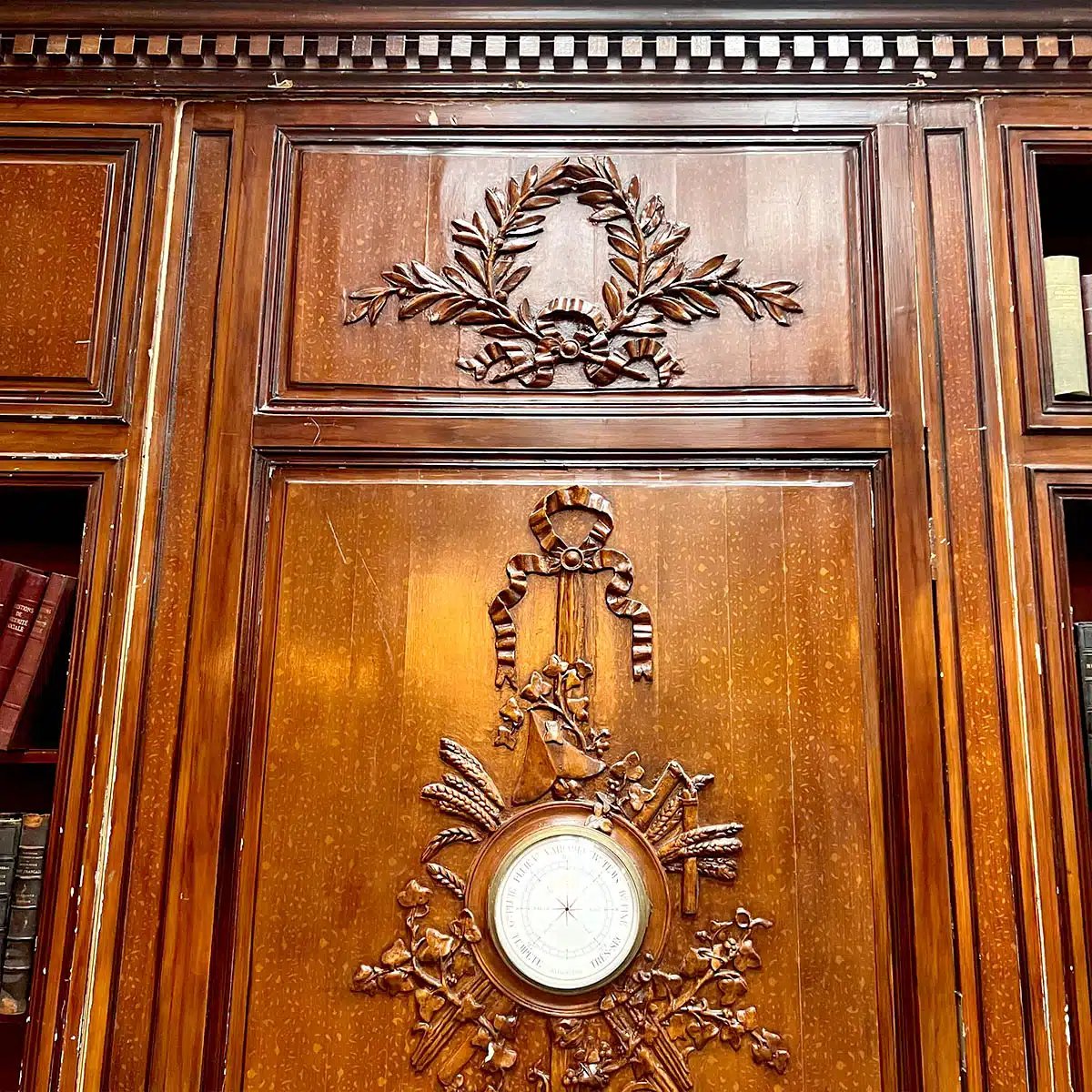 Louis XVI Style Woodwork 16m Linear-photo-8
