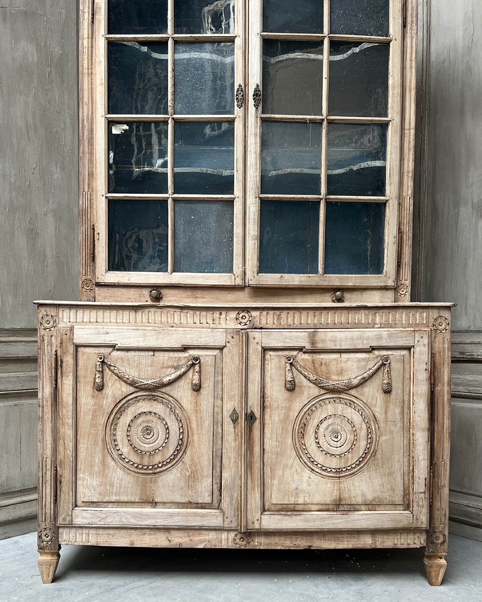 Louis XVI Style Dresser-photo-4