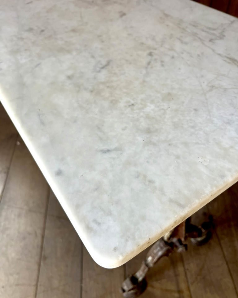 White Marble Table-photo-1