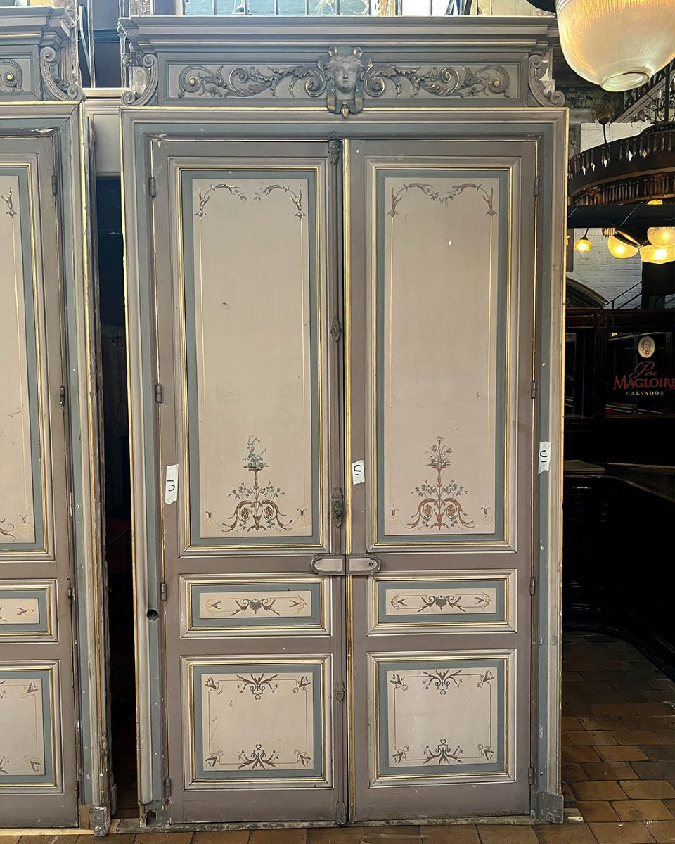 Set Of Double Doors With Frame And Transom-photo-4