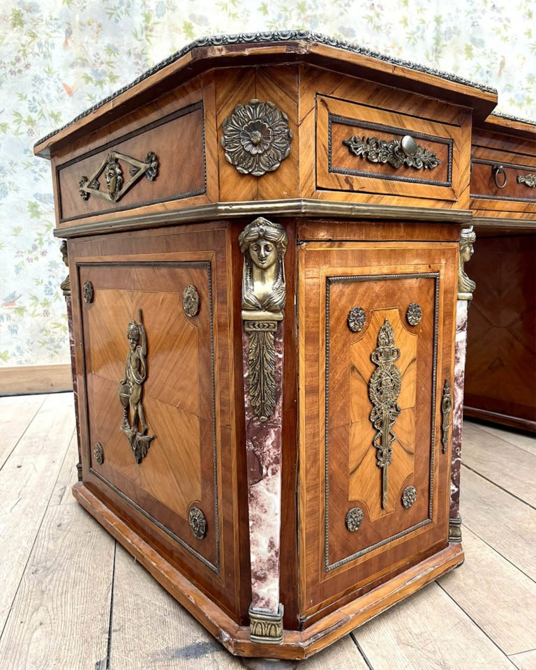 1930s Period Desk – Precious Wood, Gilded Bronze & Marble-photo-1