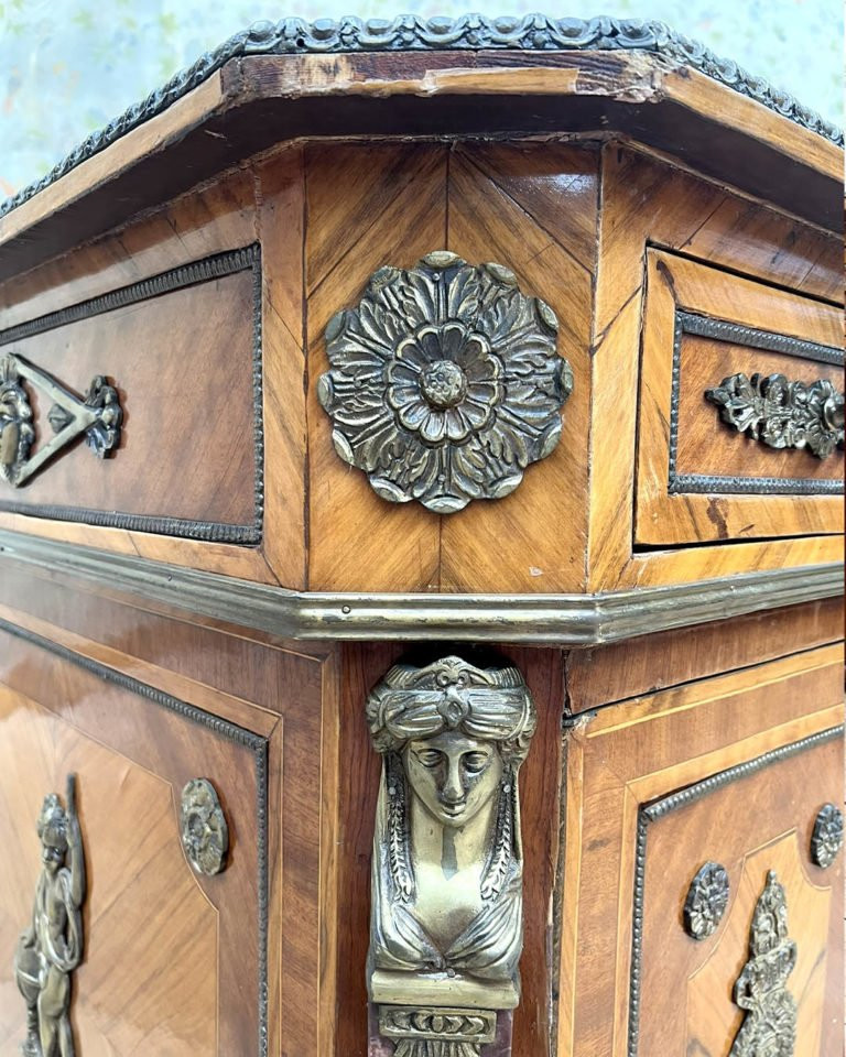 1930s Period Desk – Precious Wood, Gilded Bronze & Marble-photo-2