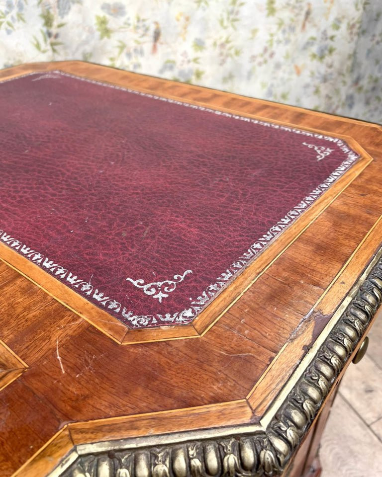 1930s Period Desk – Precious Wood, Gilded Bronze & Marble-photo-8