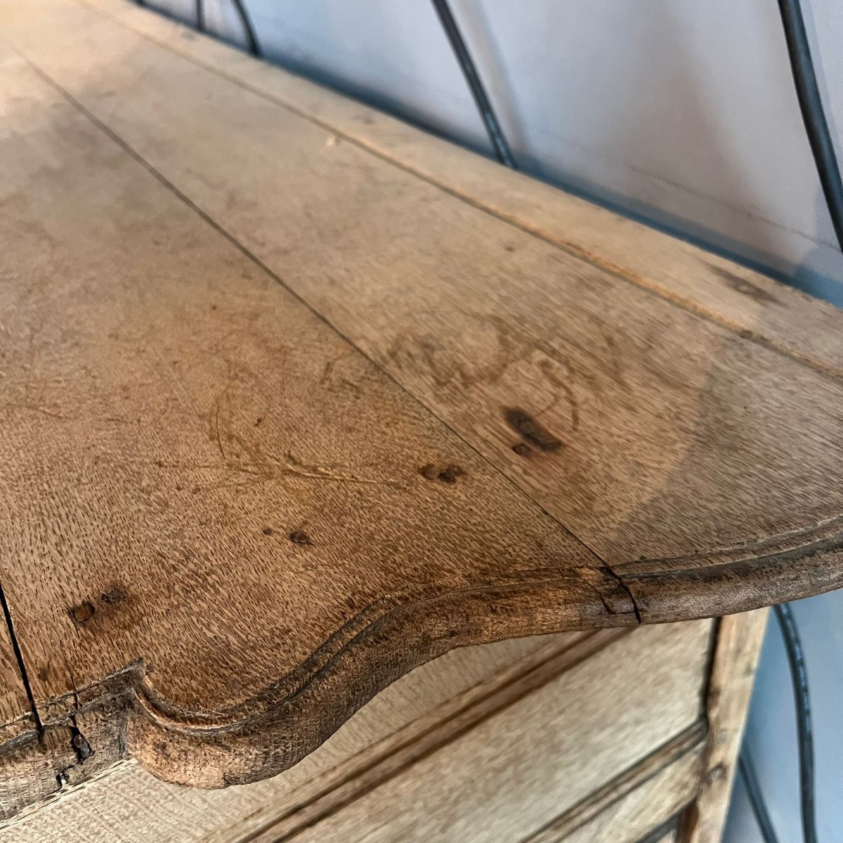 Louis XV Style Stripped Oak Liège Sideboard-photo-5