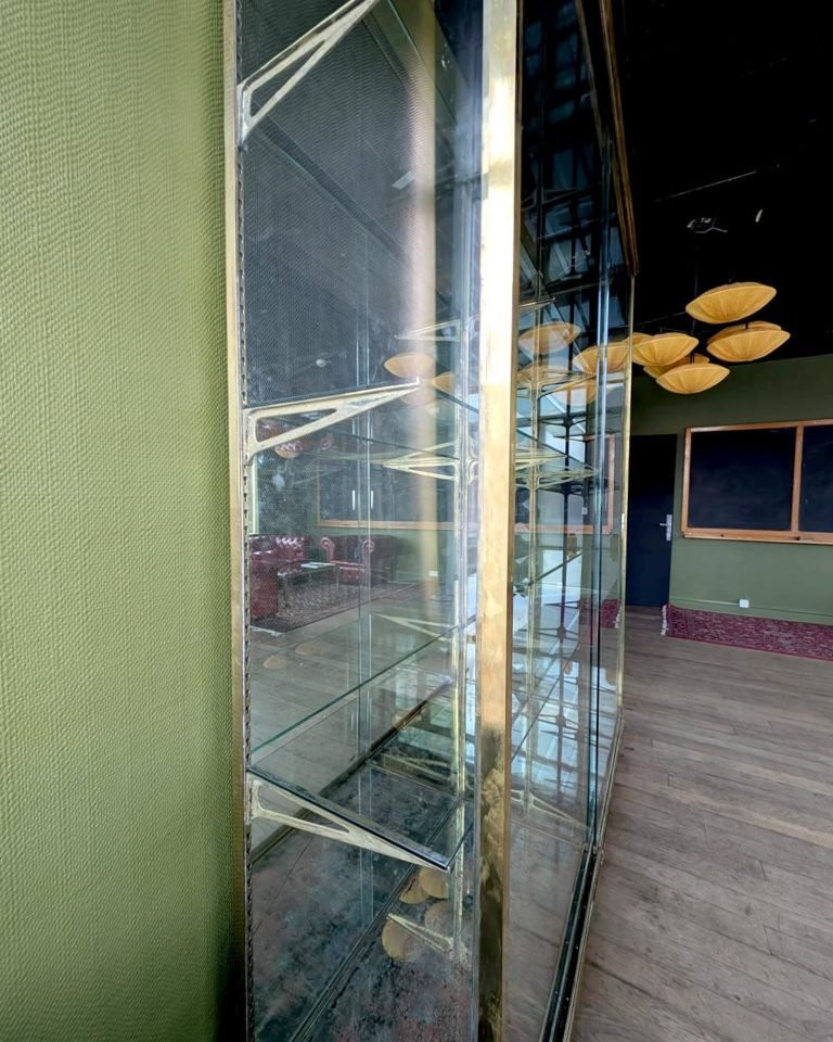 Grande vitrine en laiton 200 x 250 x 50 cm-photo-6