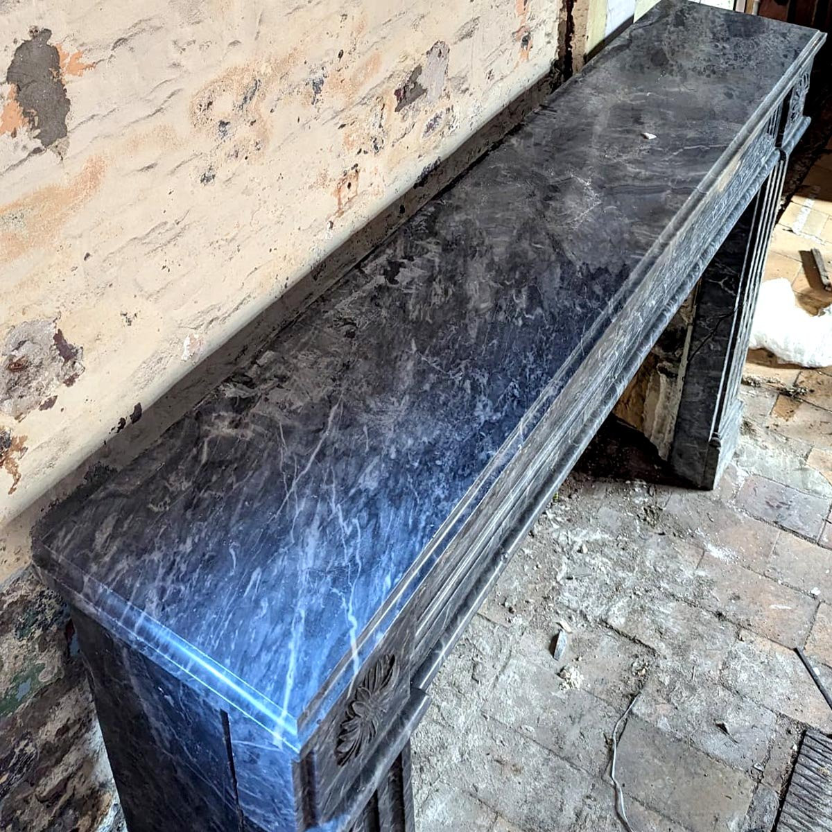 Louis XVI Fireplace In Gray Marble-photo-5