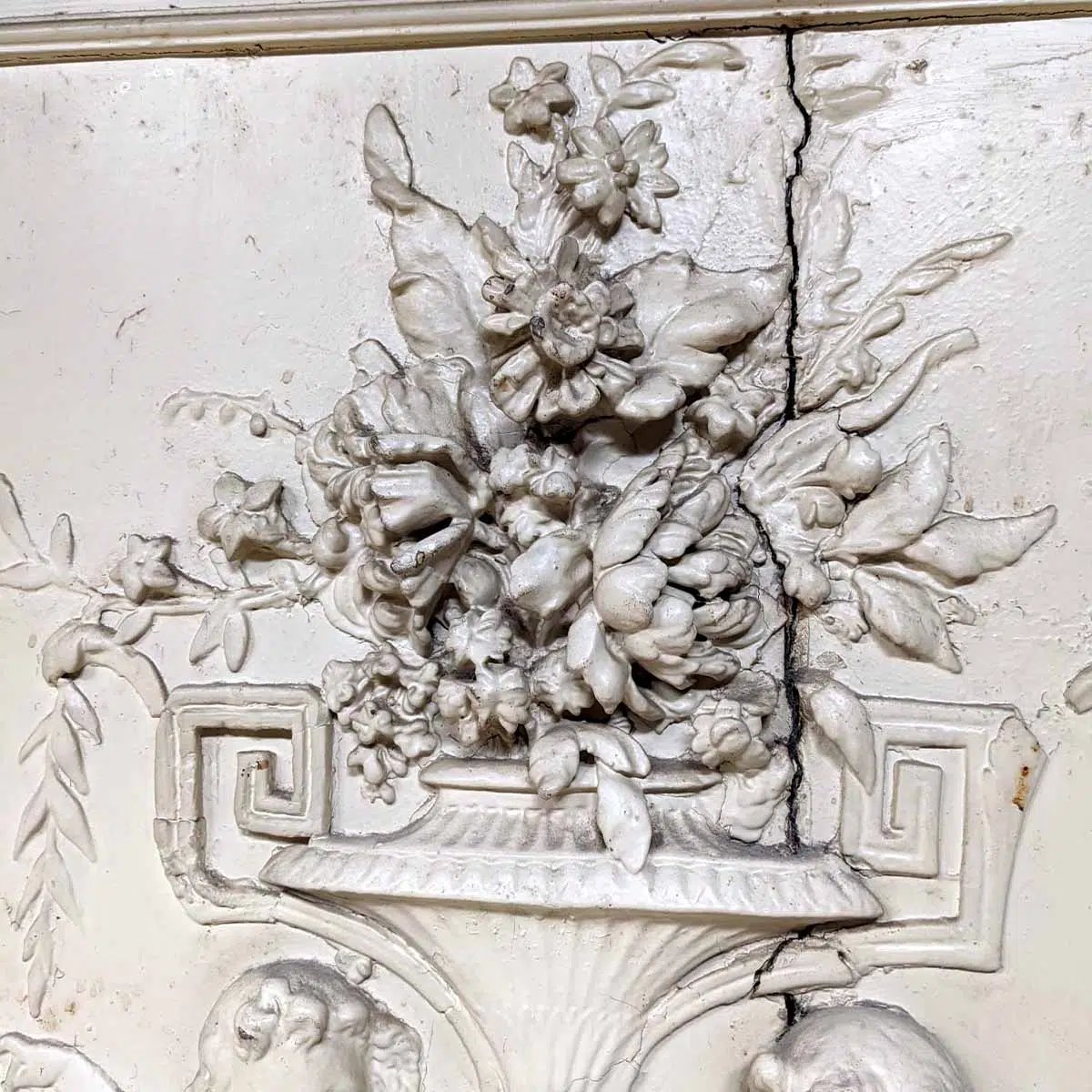 Set Of Woodwork Panels With Its Trumeau-photo-3