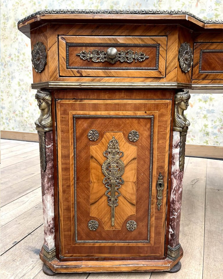 1930s Period Desk – Precious Wood, Gilded Bronze & Marble-photo-3
