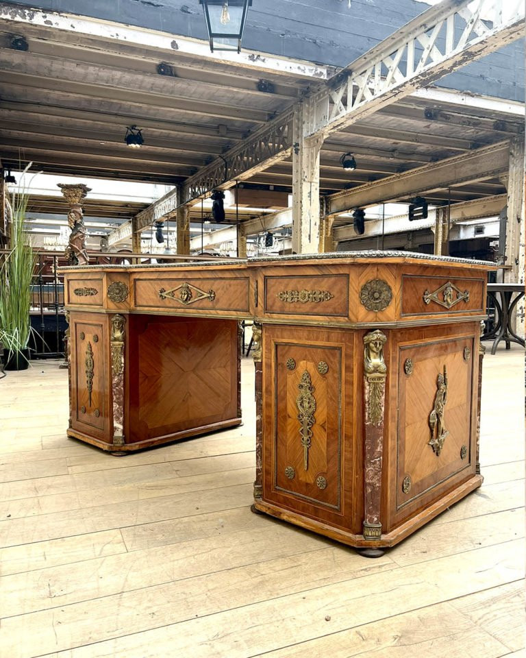 1930s Period Desk – Precious Wood, Gilded Bronze & Marble-photo-8
