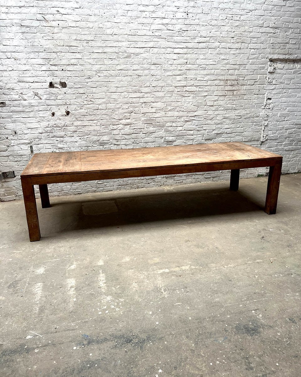 3m Elm Table-photo-2