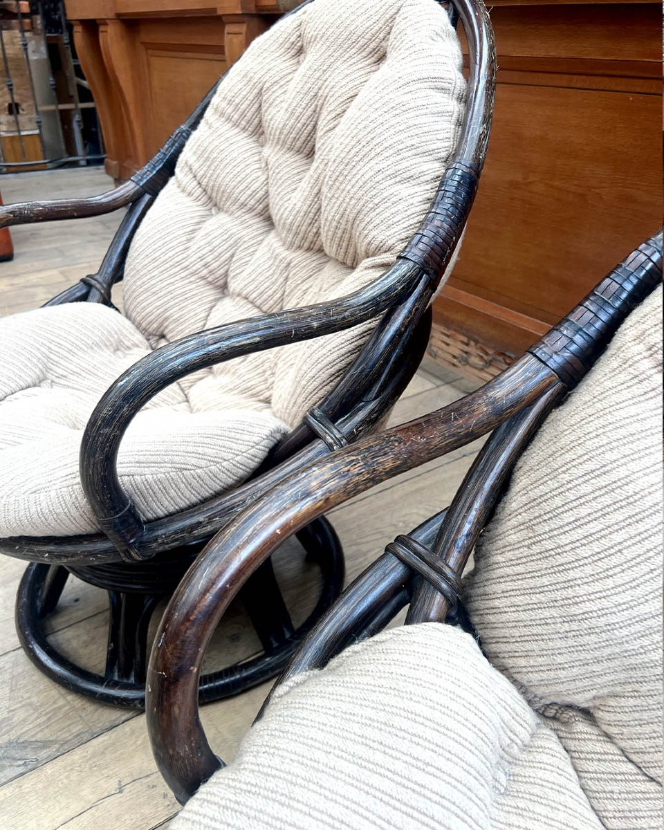 Pair Of Blackened Rattan Armchairs With Beige Tufted Cushions-photo-7
