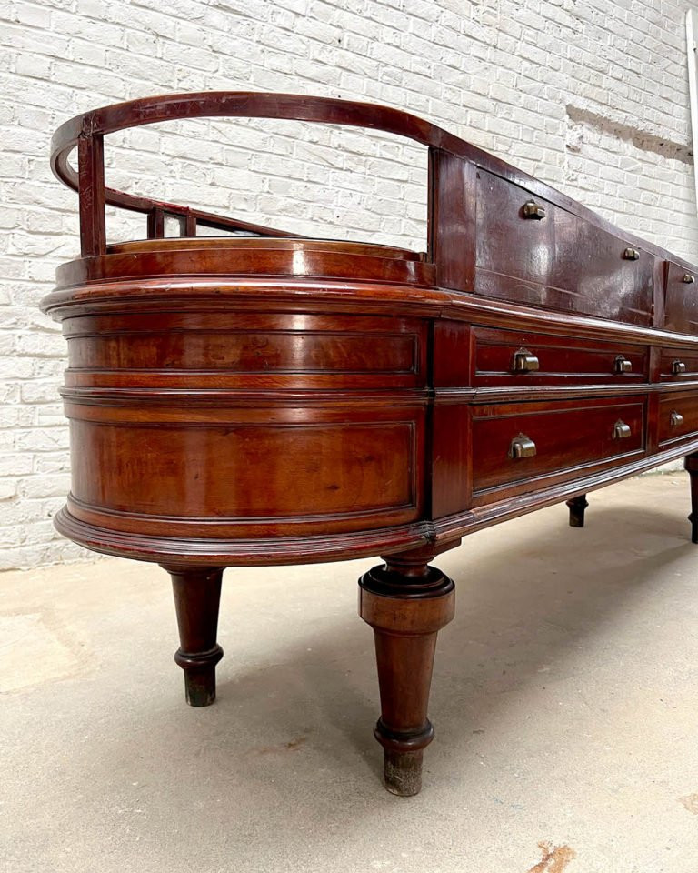 Paire de vitrine palermitaine du début du XXe siècle-photo-2