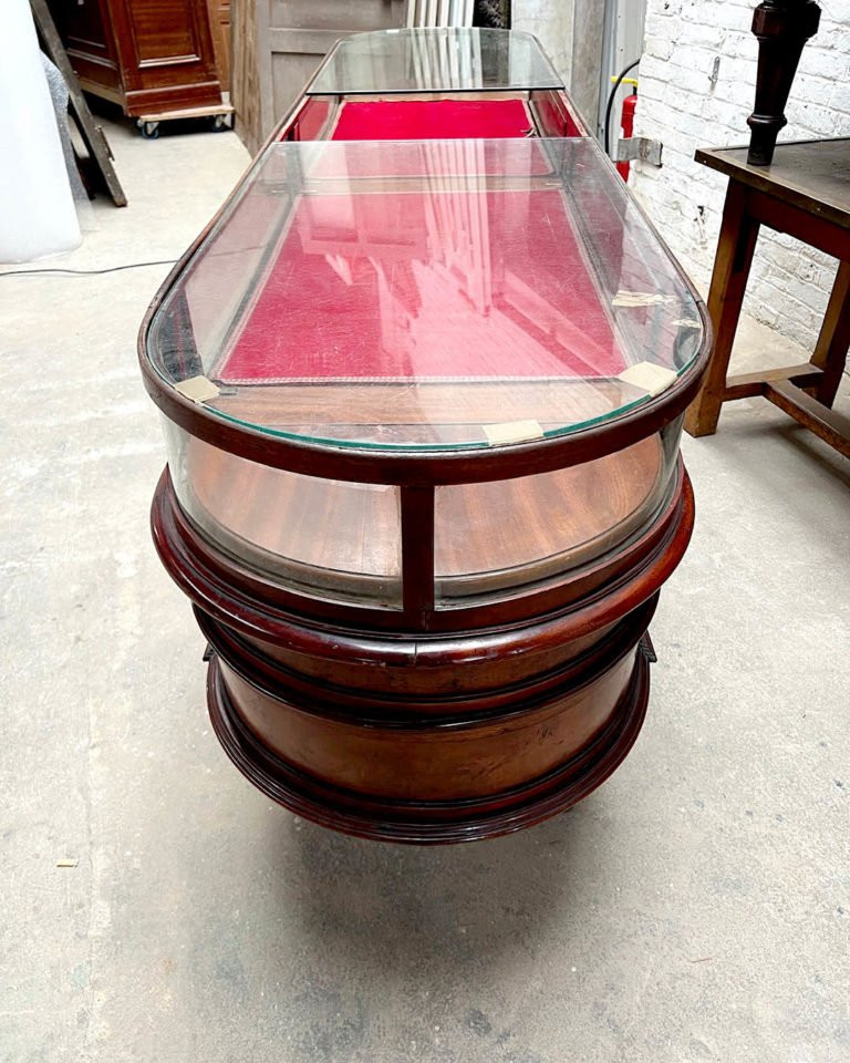 Paire de vitrine palermitaine du début du XXe siècle-photo-1