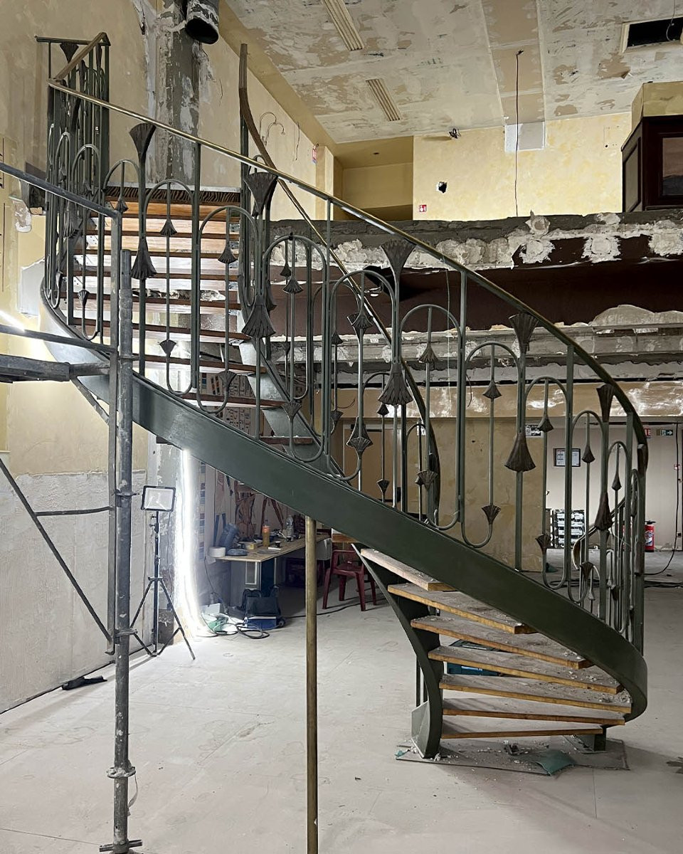 Spiral Staircase Made Of Metal And Wood-photo-3