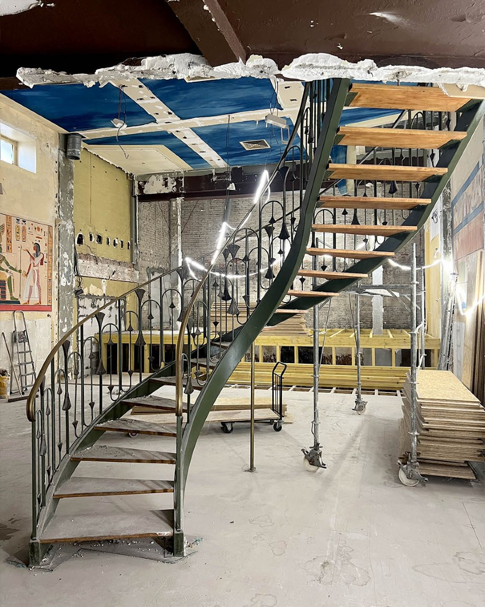 Spiral Staircase Made Of Metal And Wood-photo-4