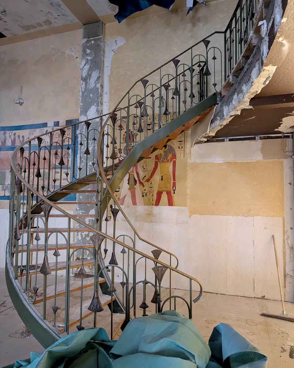 Spiral Staircase Made Of Metal And Wood-photo-8