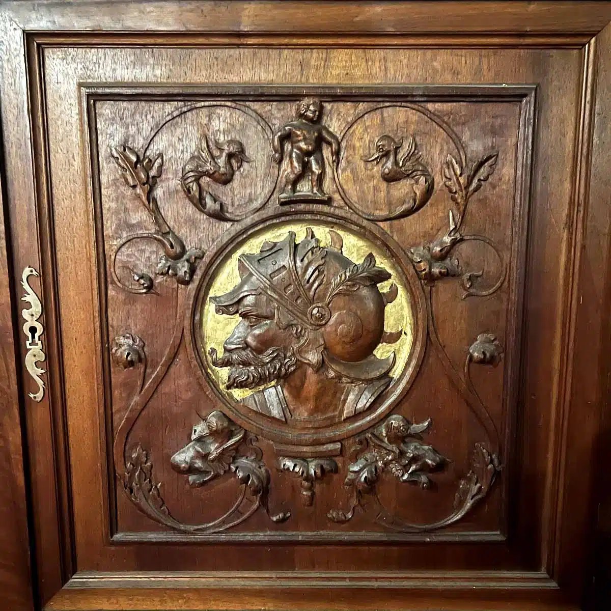 Boiserie bibliothèque normande d’esprit Louis XIII en noyer et dorure-photo-8