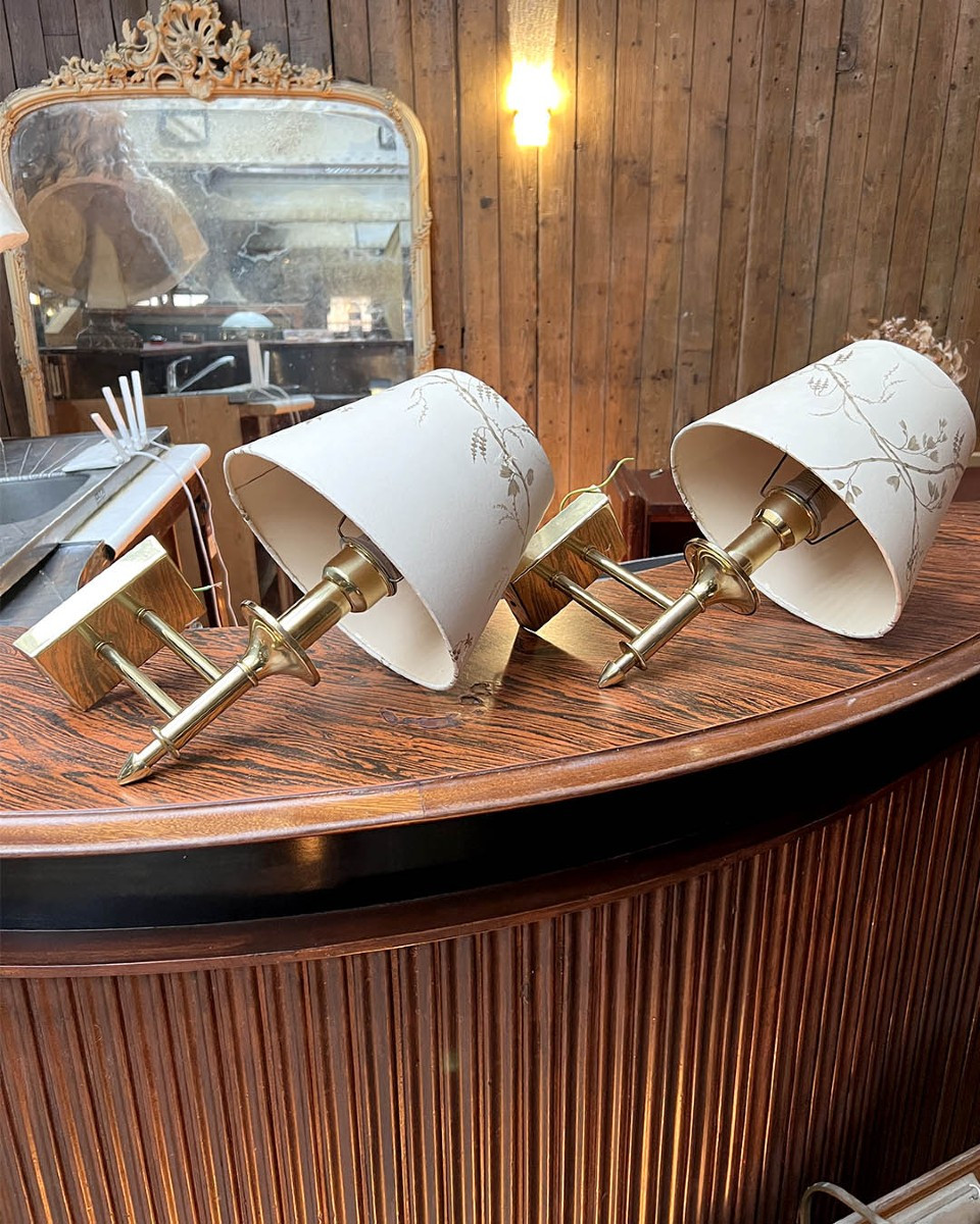 Lot d’appliques en métal doré