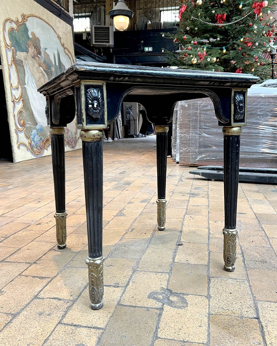 A Molded And Carved Wooden Table Lacquered Black And Gold, With A Square Marble Top-photo-3