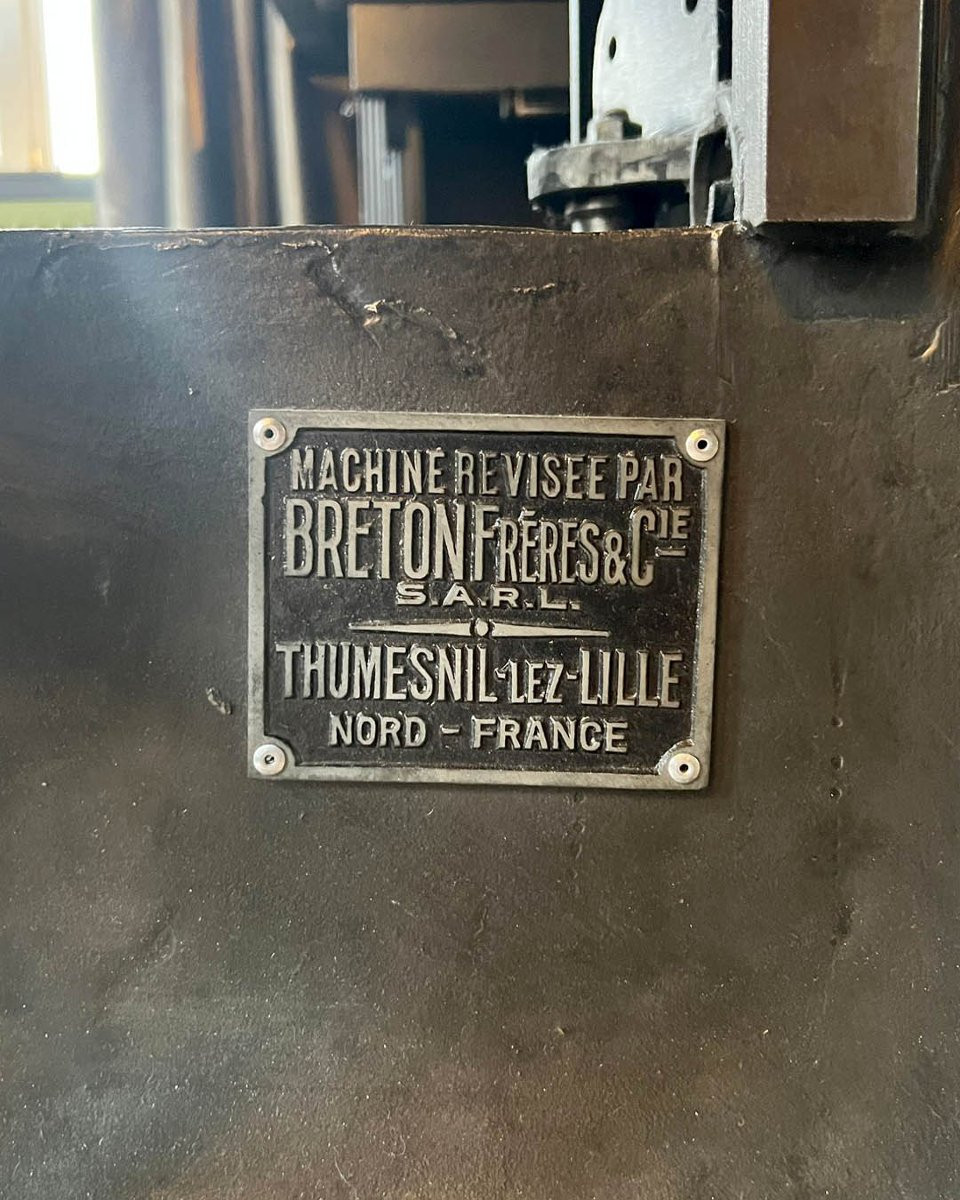 Industrial Table With Cast Iron Base And Oak Top-photo-1