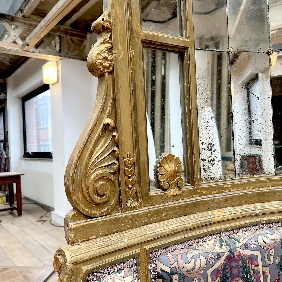 Banquette d’angle Napoléon III en bois dorée-photo-2