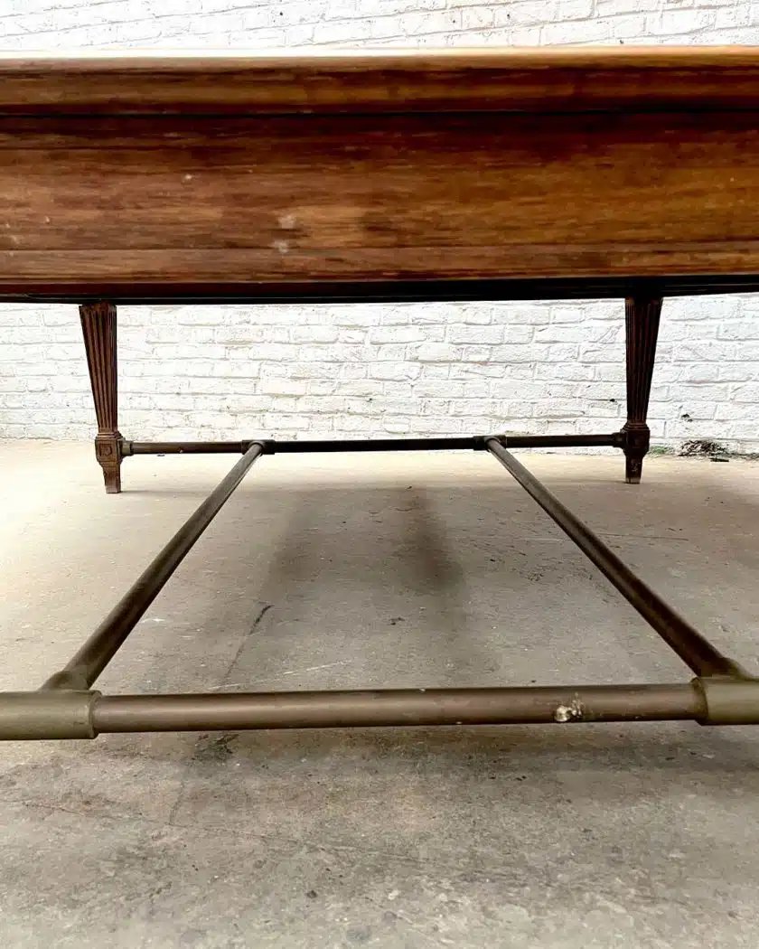 Large Table Bank Of France-photo-3