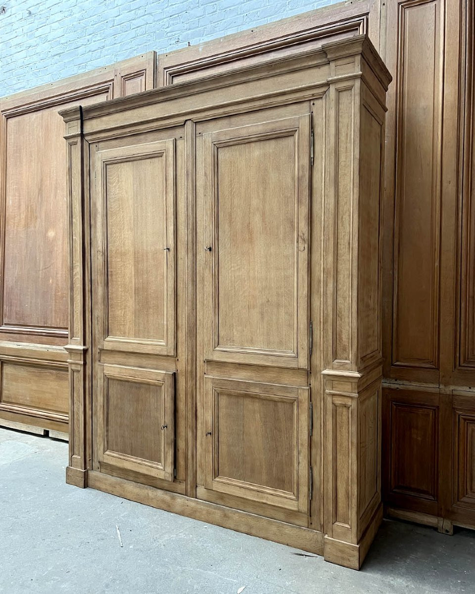 Stripped Oak Wardrobe-photo-3