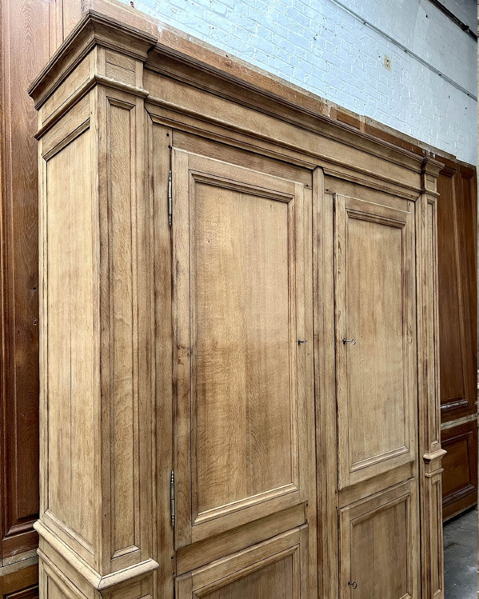 Stripped Oak Wardrobe-photo-3