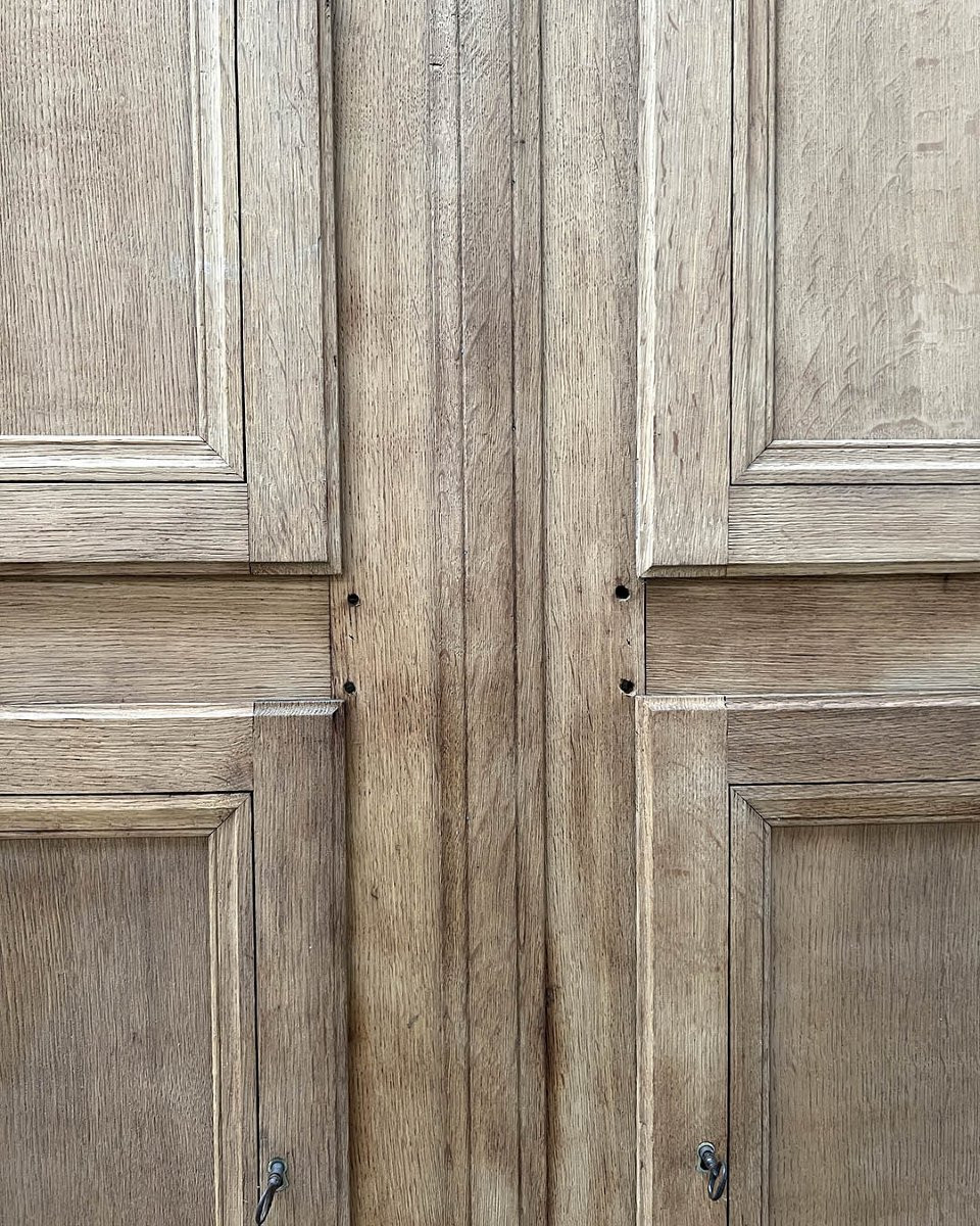 Stripped Oak Wardrobe-photo-7
