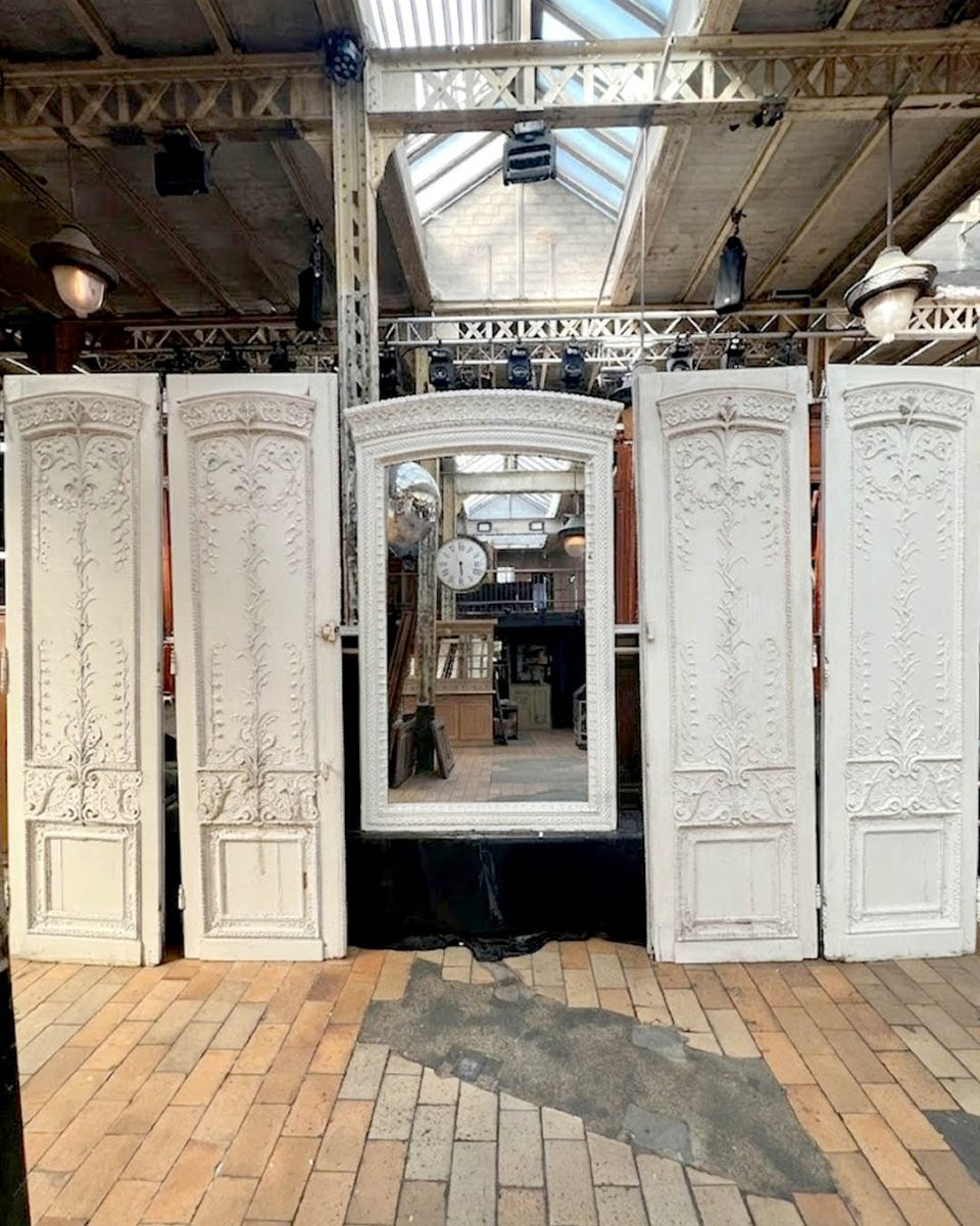 A Set Of Double Doors And Its Overmantel Mirror In The Louis XV Style-photo-2