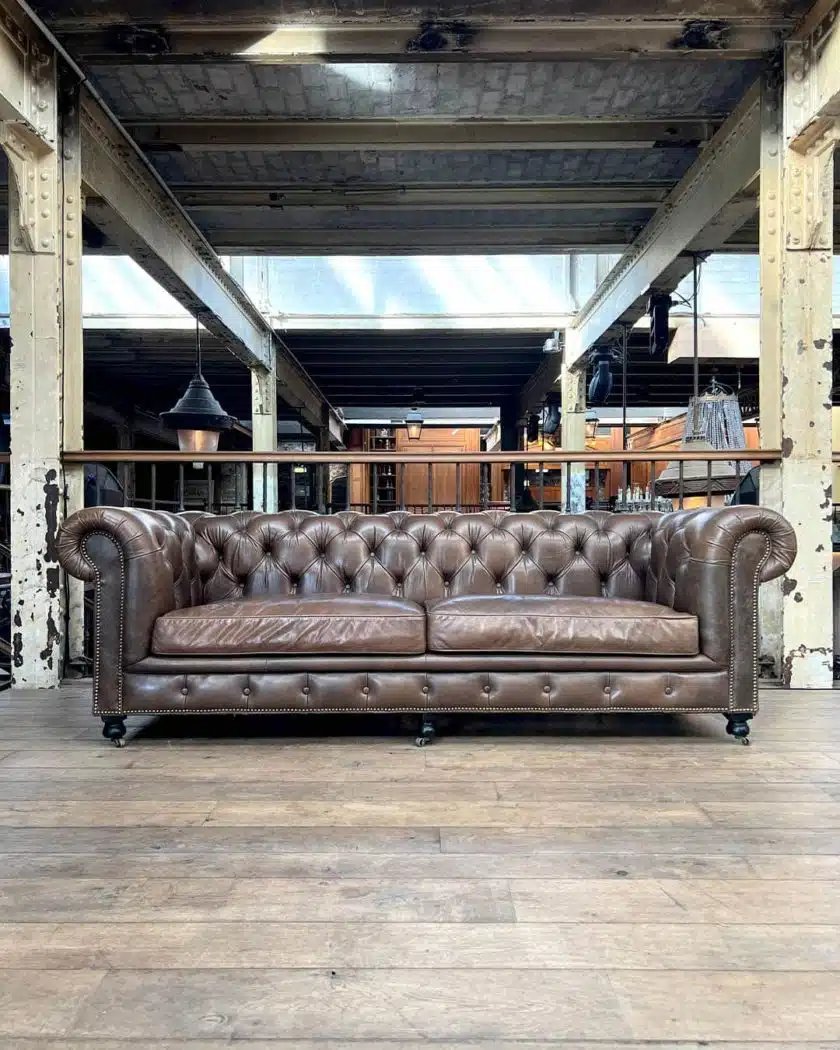 Taupe Leather Chesterfield Sofa-photo-2