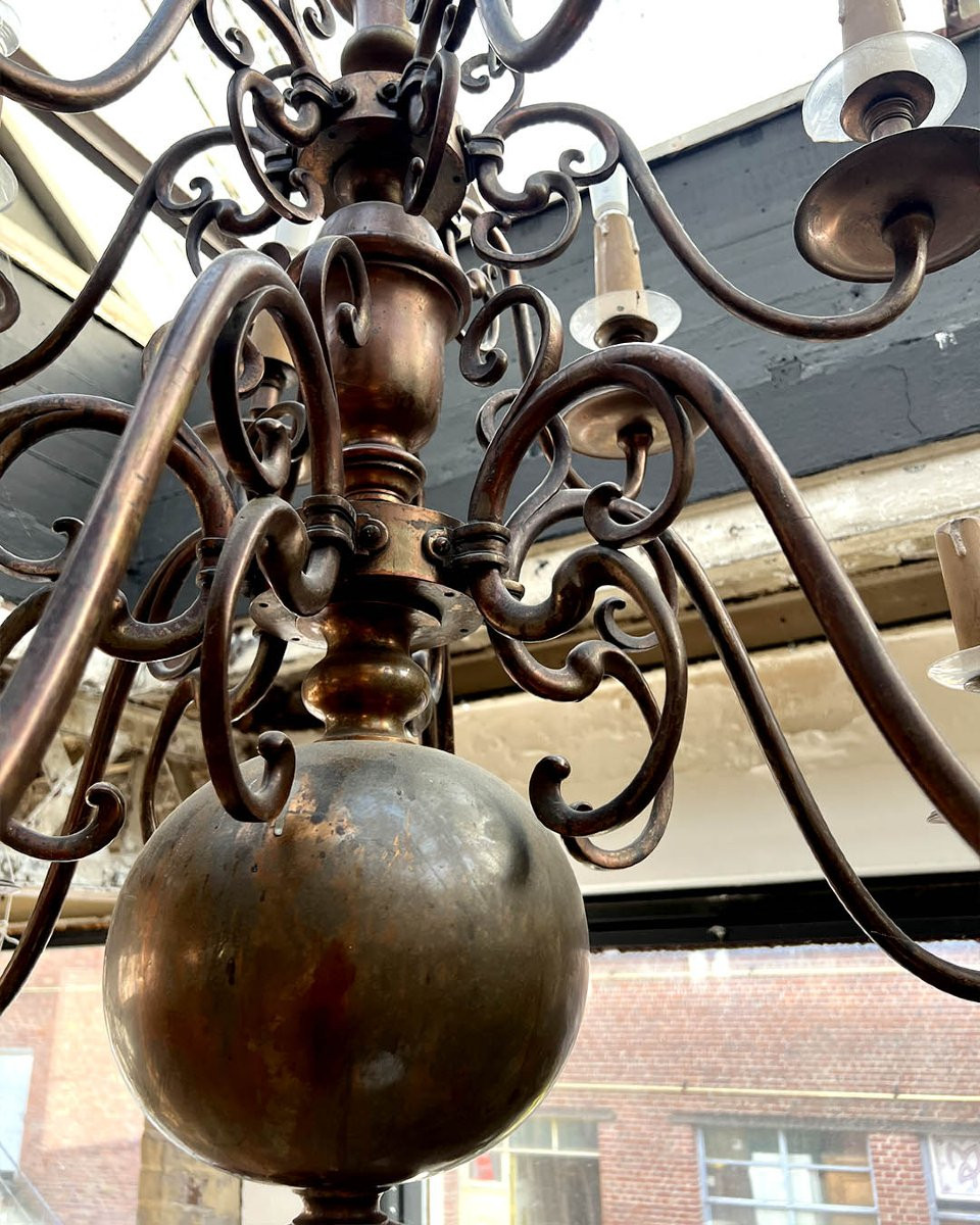 Large Dutch-style Chandelier-photo-4