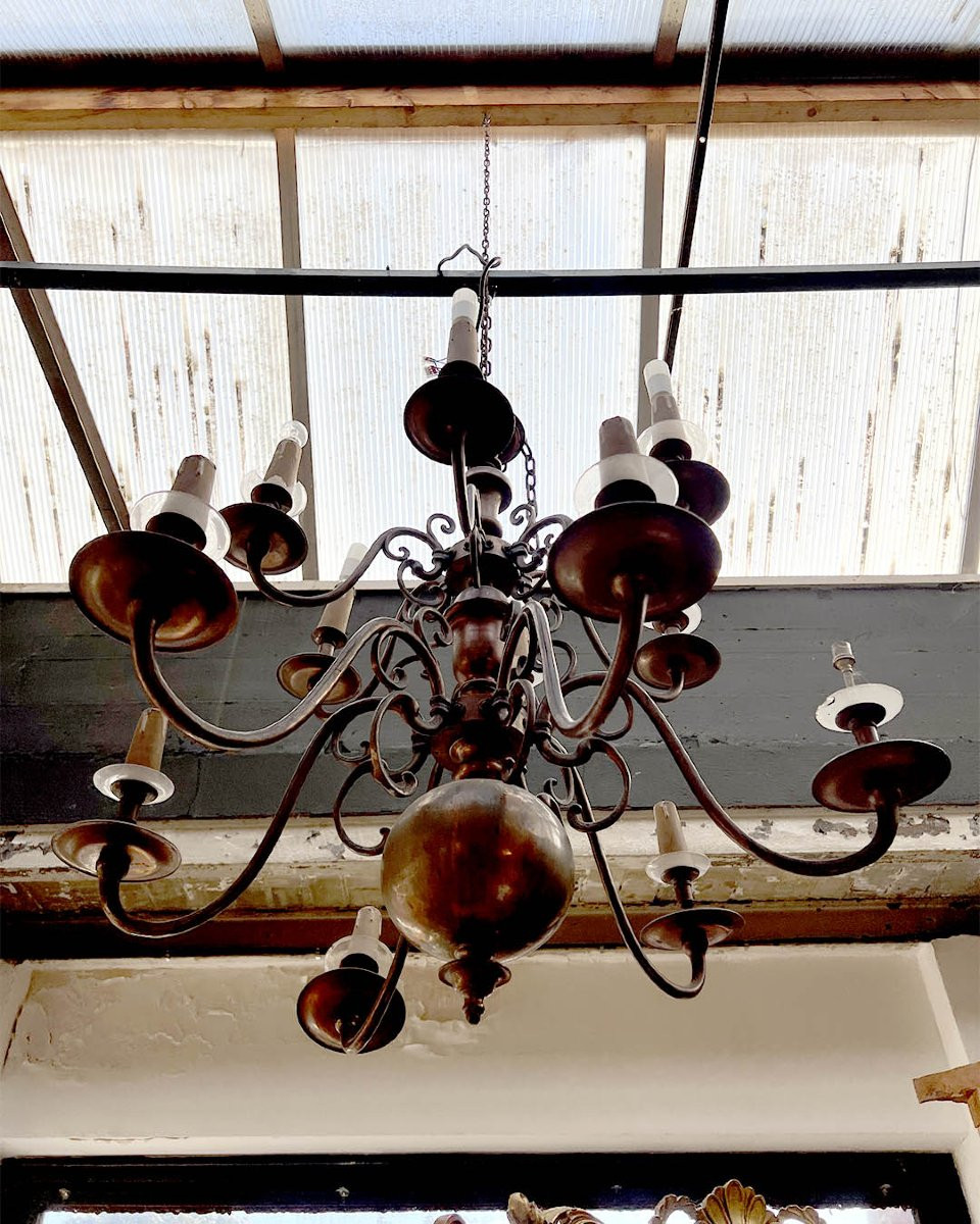 Large Dutch-style Chandelier-photo-1