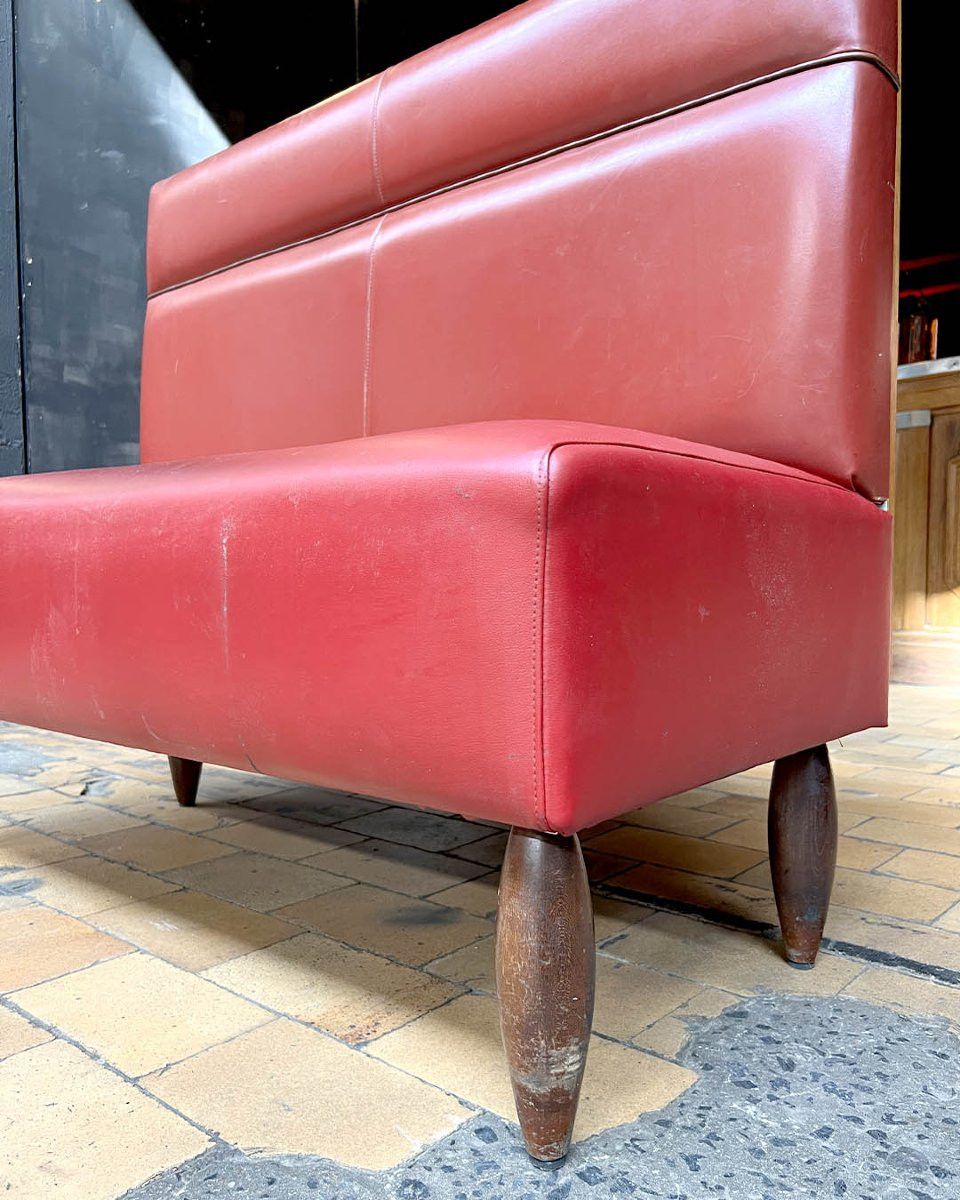 Set Of Red Leather And Red Skai Art Deco-style Banquettes, 50m Linear-photo-3