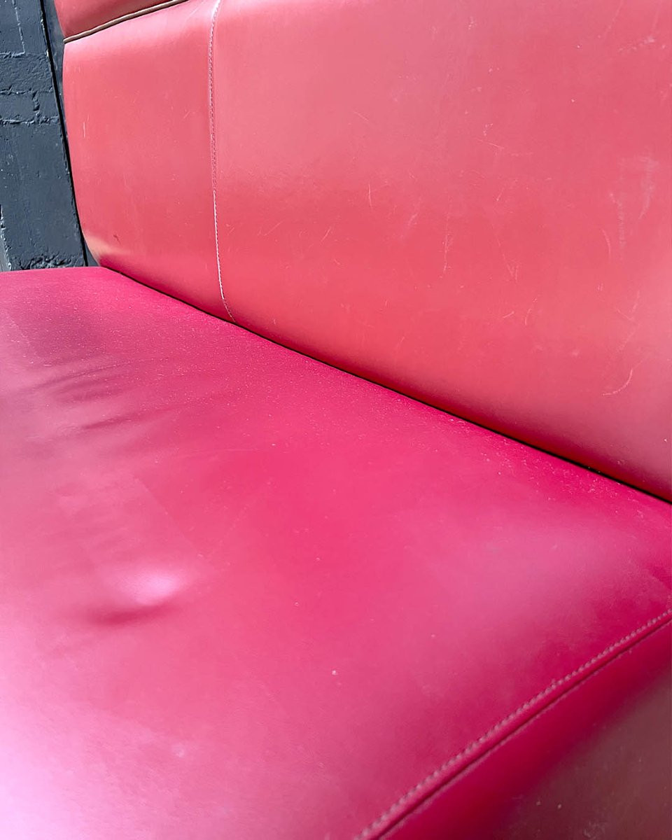 Set Of Red Leather And Red Skai Art Deco-style Banquettes, 50m Linear-photo-4