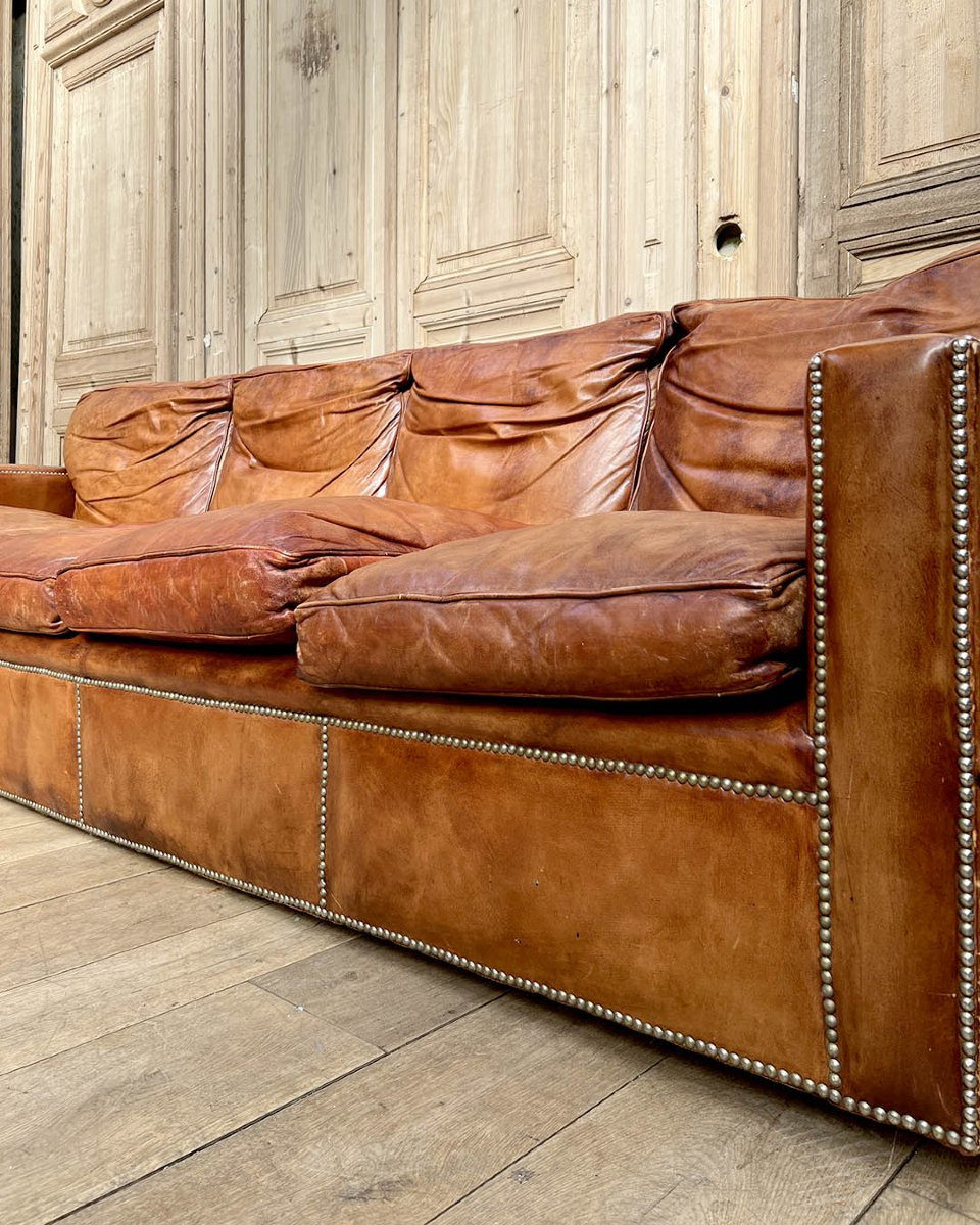 4-seater Sofa In Studded Full-grain Leather, Single-panel Back And Feather Cushions-photo-1