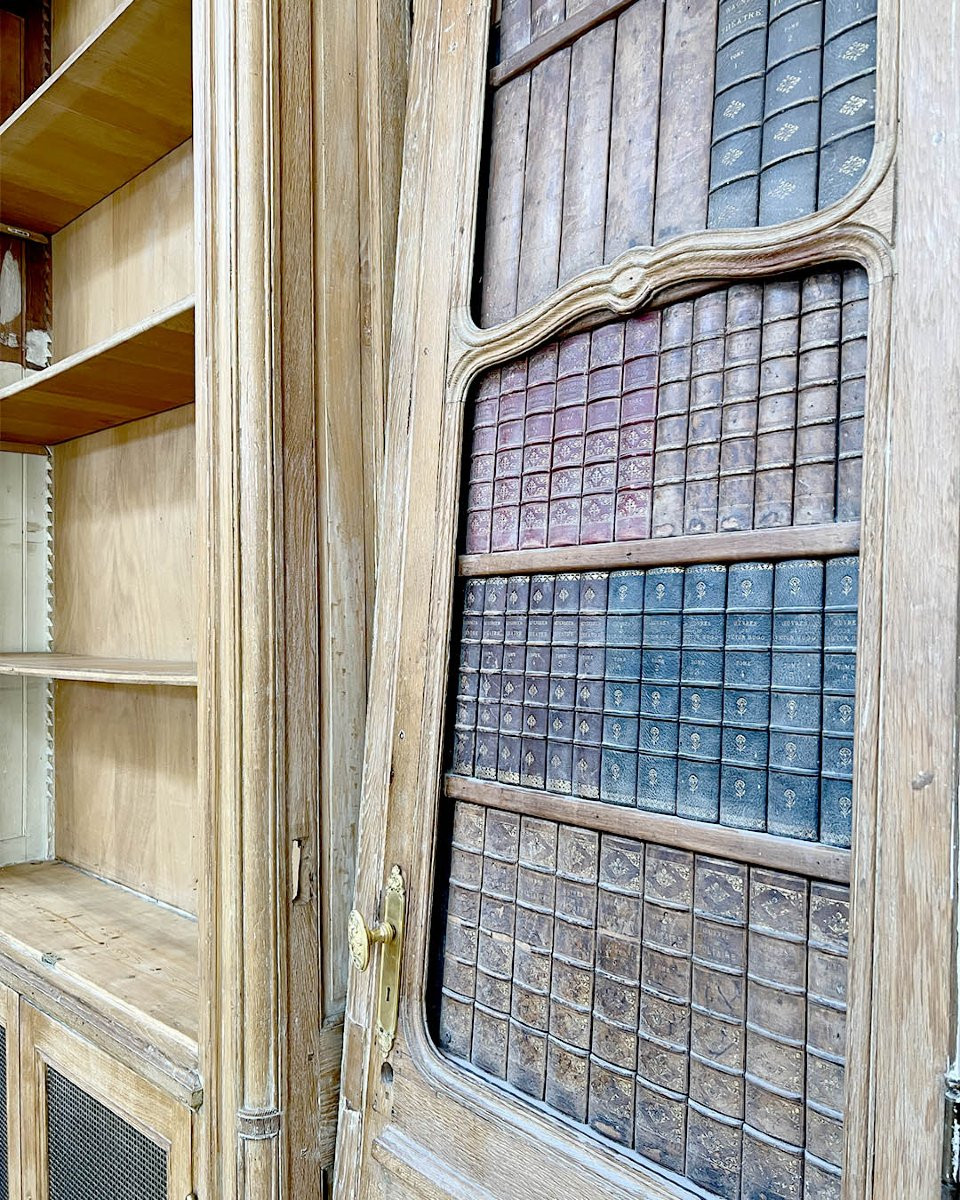 Oak Bookcase With Glass Doors And Central Niche-photo-1