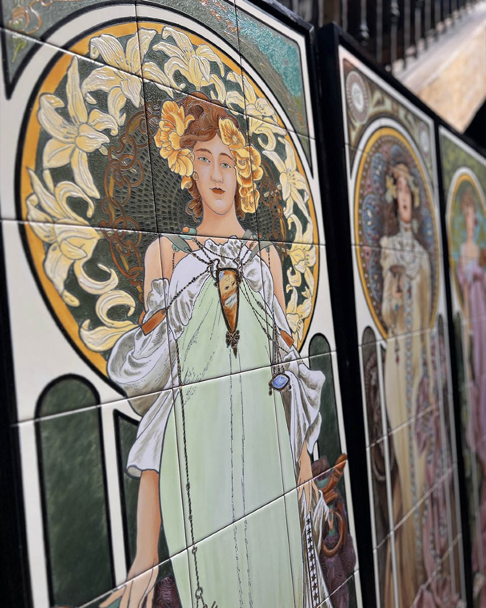 Contemporary Ceramic Lot After Mucha-photo-7