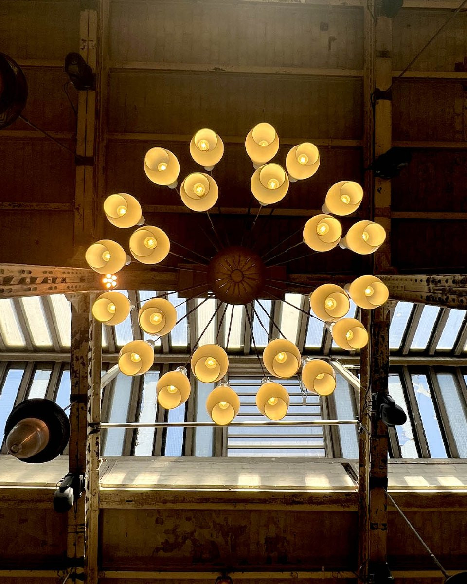 Metal Chandelier With Opaline Glass Suspensions-photo-4