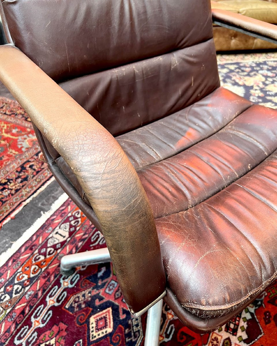 Pair Of Eames Charles Armchairs-photo-7