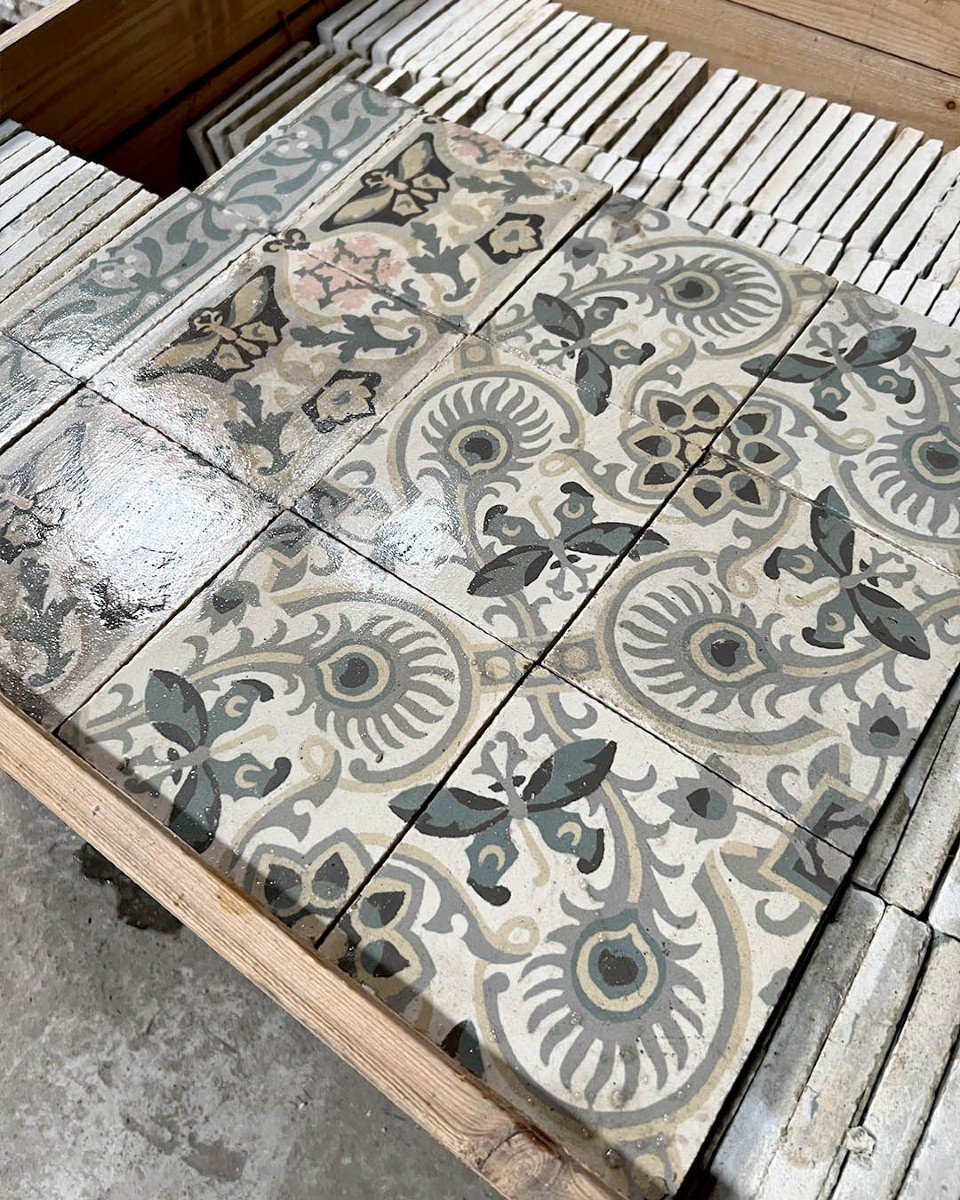 Lot Of Cement Tiles-photo-2