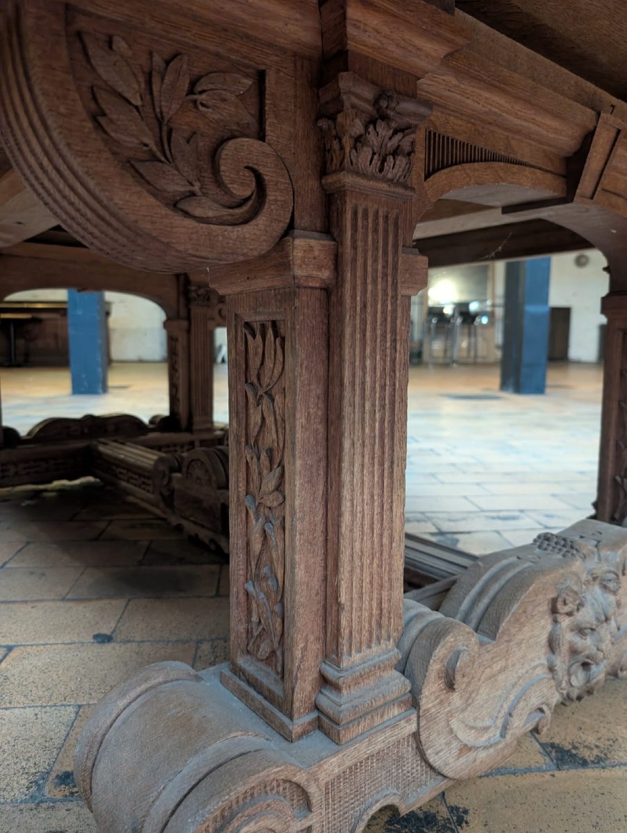 Antique Oval Oak Table With Carved Legs—columns With Lion Capitals, 268 × 170 Cm-photo-1