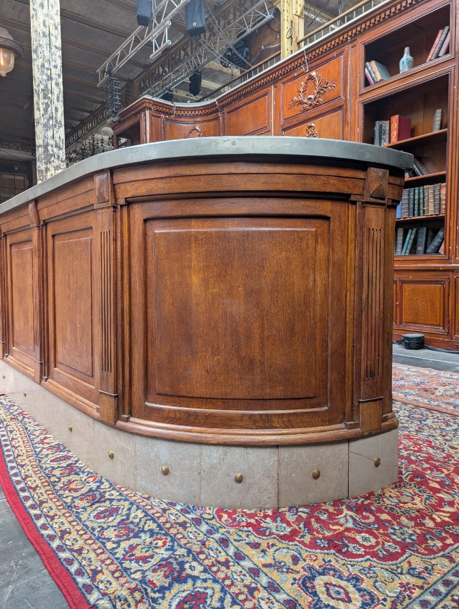 Comptoir de bar Belle Époque en chêne moulurré, plateau zinc étamé complet — J. Lescure Paris-photo-4