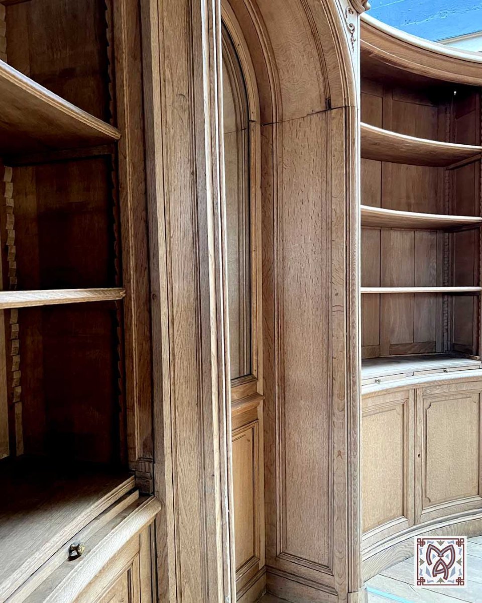 Oak Paneled Bookcase, Louis XV-style Corner Set-photo-3