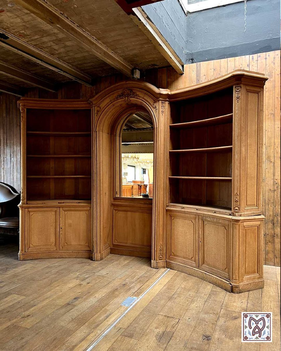 Oak Paneled Bookcase, Louis XV-style Corner Set-photo-3