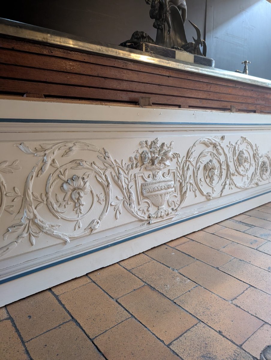 Large Decorative Panel In The Louis XVI Style, Featuring A Design Of Vases And Foliage-photo-1