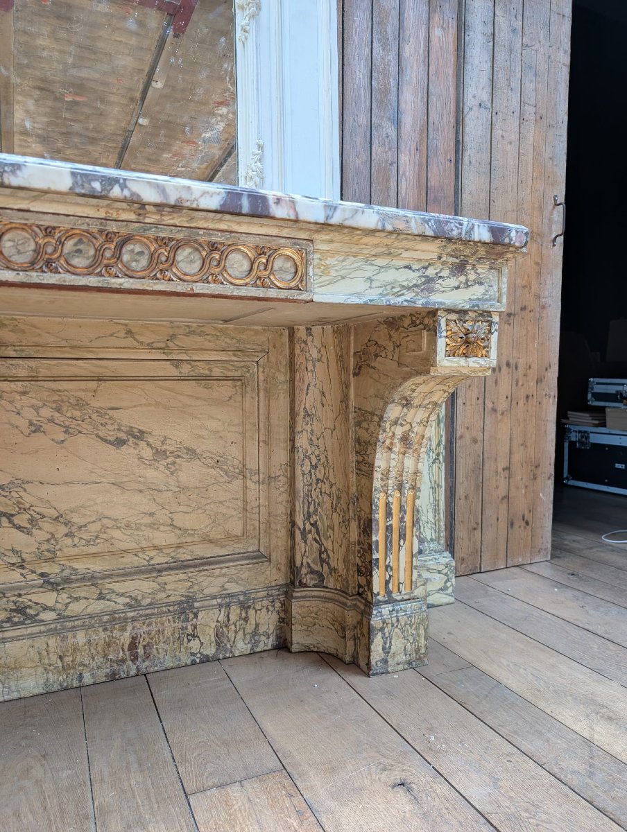 Louis XVI-style Console Table In Wood Painted To Look Like Marble, With A Marble Top-photo-1